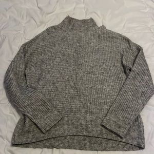 H&M turtle neck sweater